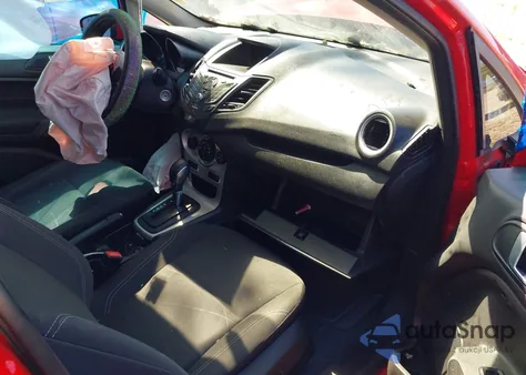 2015 Ford Fiesta Se z USA, uszkodzony, nr VIN 3FADP4BJ7FM223982